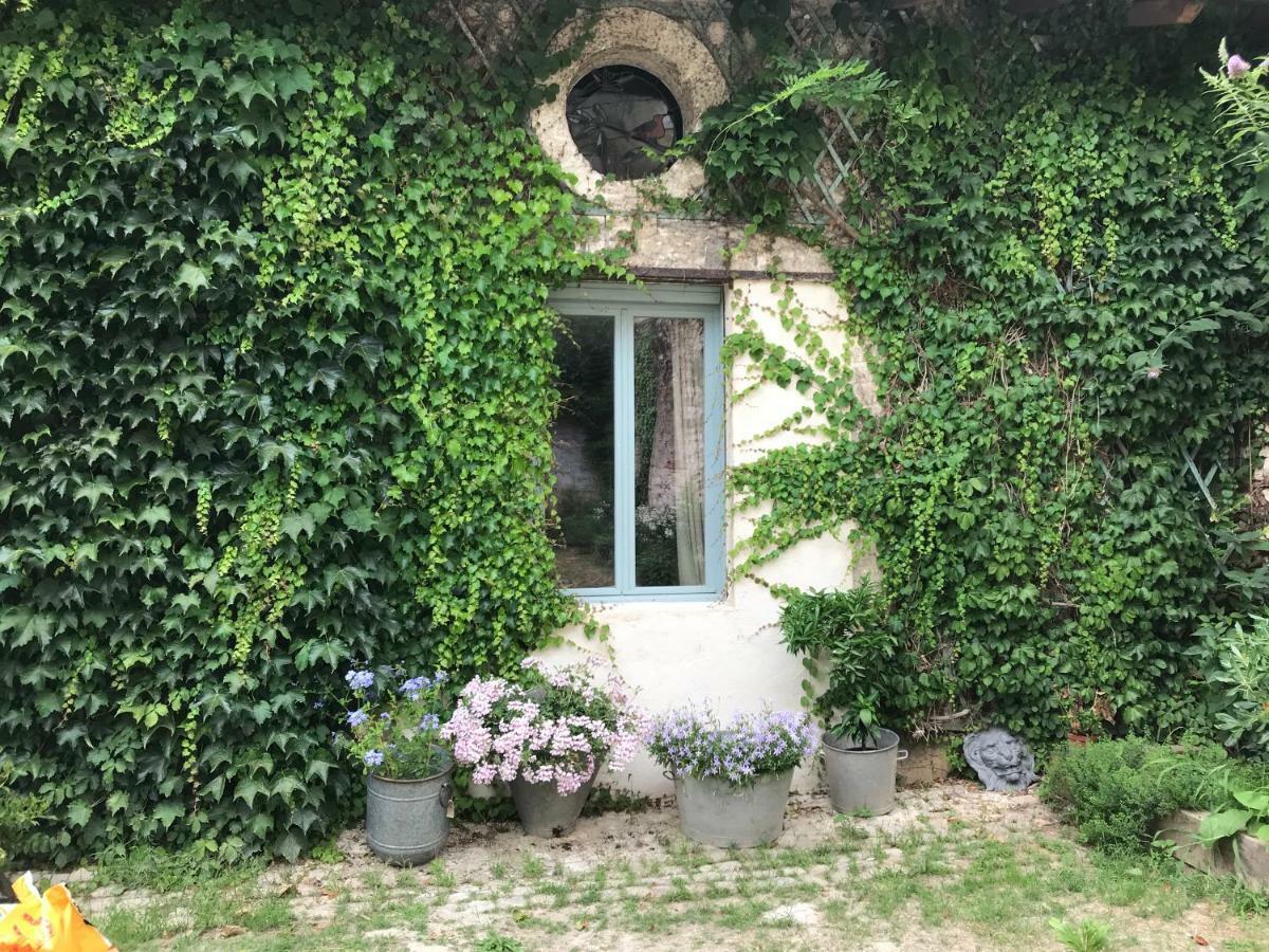 Maison M On The Dordogne Sainte Foy la Grande Bagian luar foto